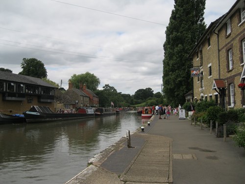 Stoke Bruerne