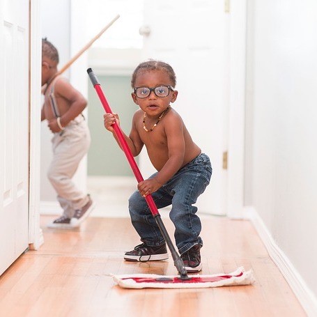 5 Ways Parents with Toddlers can keep their Homes Spotless  image