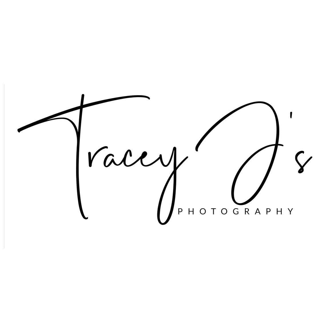 EXHIBITOR: Tracey J's Photography