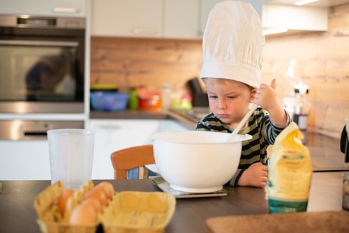 Why Children Should Learn To Cook  image