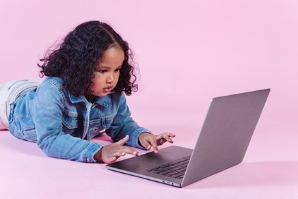 Top 7 Digital-Literacy-Focused Games for the Youngest Users  image
