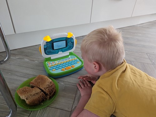 Review: LeapFrog Clic the ABC 123 Laptop, worth £24.99  image