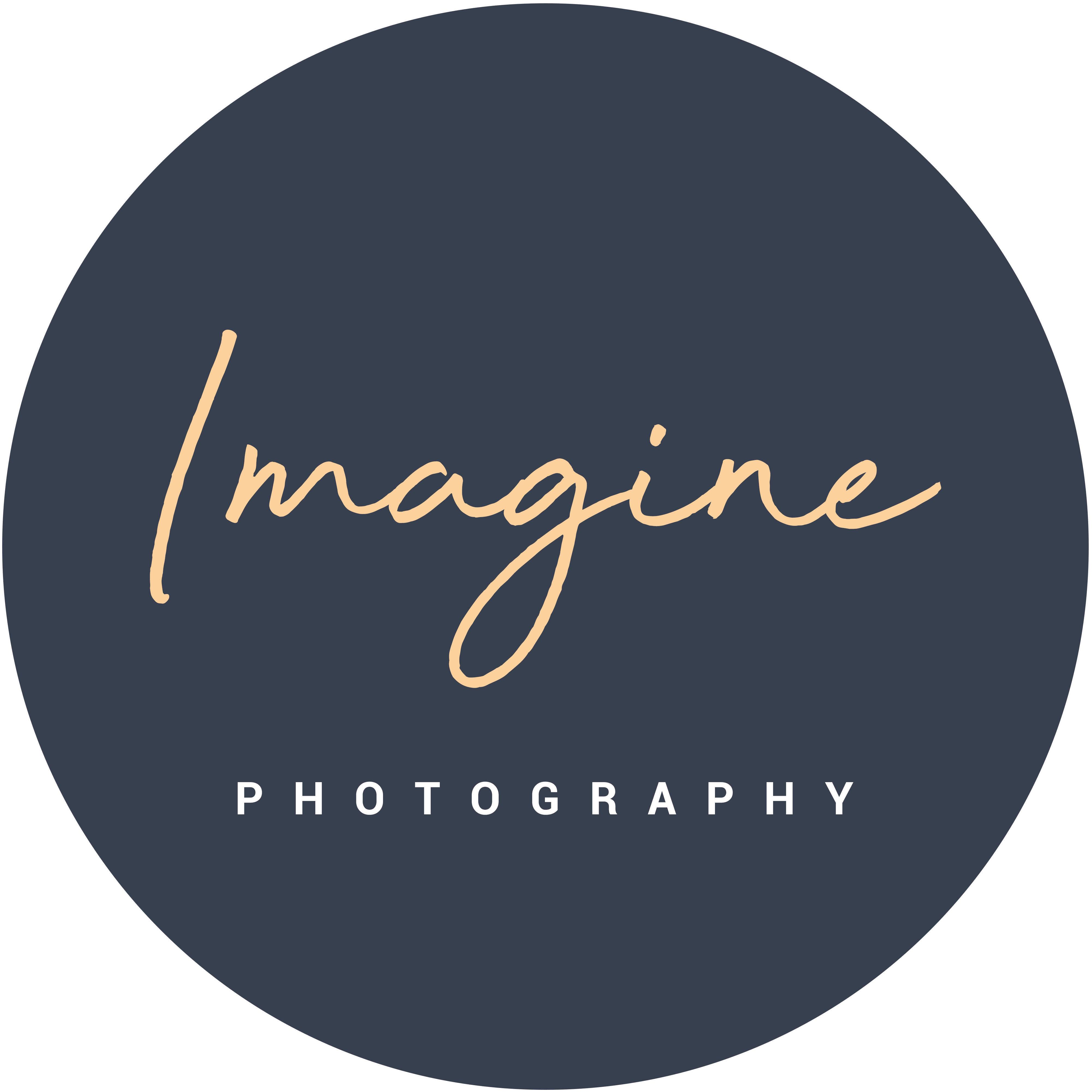 Win a Family Photoshoot Package!  image