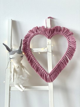 Macrame Heart Valentine's Day Craft   image