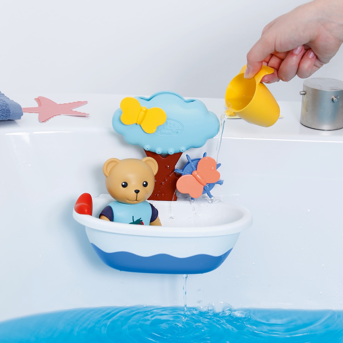 Baby Born Splish Splash Tub with Teddy, worth £19.99