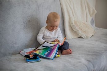 Baby reading